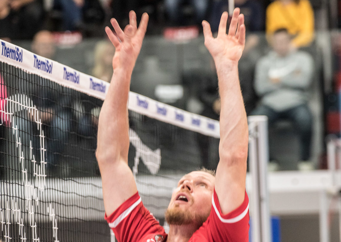 Mikko Esko oli jälleen kerran Valepan tuki ja turva.