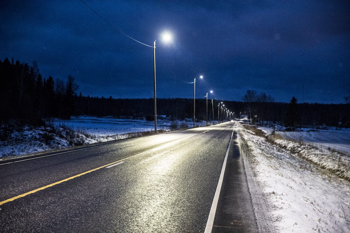 Ketolan suora Sastamalassa valtatiellä 12 valaistiin keväällä kaksi vuotta sitten.